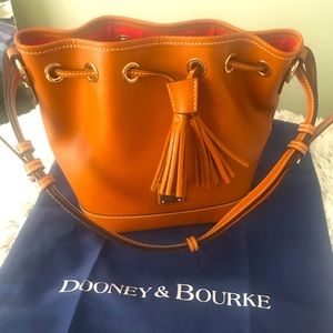Dooney & Bourke purse BRAND NEW